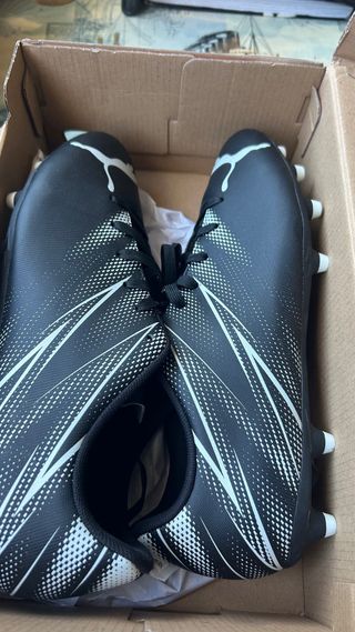 Botas de fútbol Puma Attacanto FG/AG Talla 44