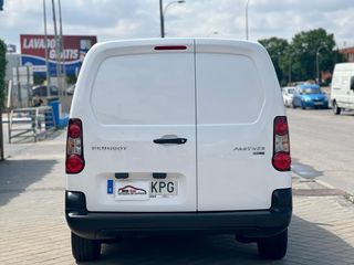 Peugeot Partner Larga 1.5BlueHdi 100 IVA y Garantí