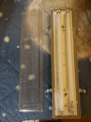 Plafoniera doppio neon trasparente