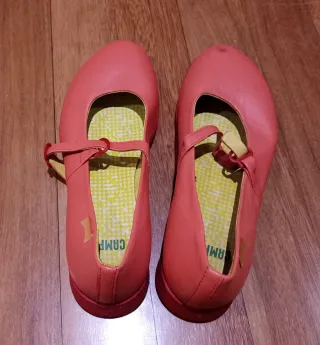 Zapatos Camper rosas/rojos