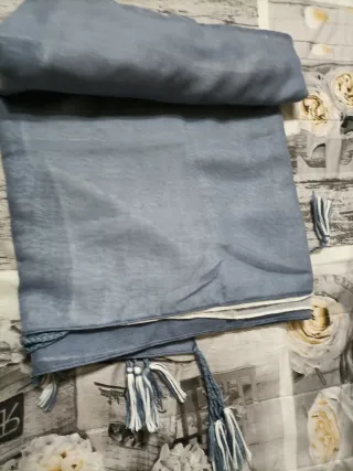 Sciarpa Carpisa blu e bianca