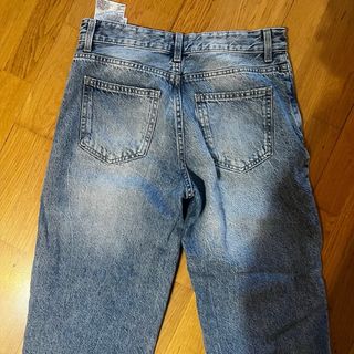 Pantalones anchos vaqueros rotos