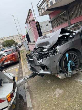 Mercedes-Benz Clase A 200 2012 full amg SINIESTRO