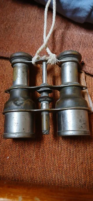 Prismáticos antiguos