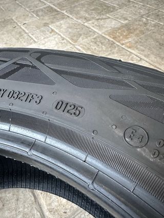 Neumáticos 225/55 R18 CONTINENTAL