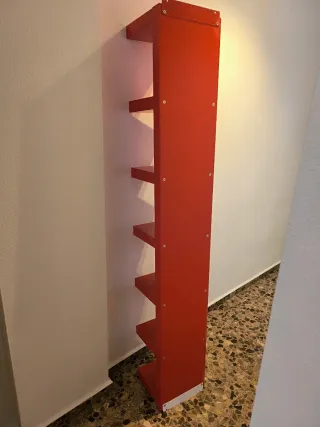 Estantería de pared Ikea Roja
