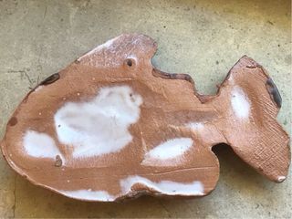 Pesce in ceramica dipinto a mano