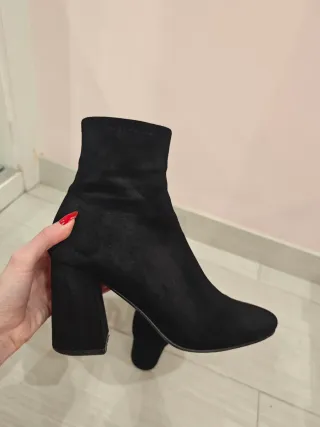 Botines ante negros tacón