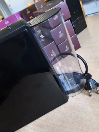 Cafetera Eclissi + cápsulas de café Garibaldi