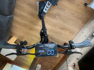 Patinete eléctrico OOTD T10 NUEVO 48V 500W – a est