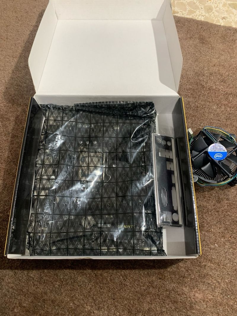 Placa Gigabyte B250M DS3H + Intel Core i5-7500 afbeelding 6