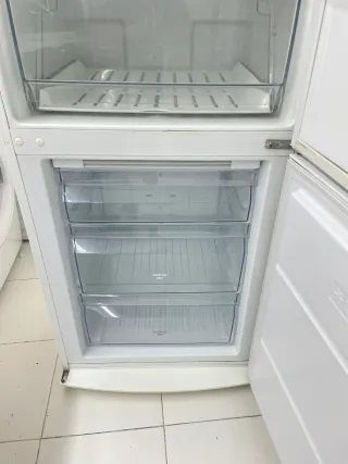 Nevera Electrolux Combi Blanca