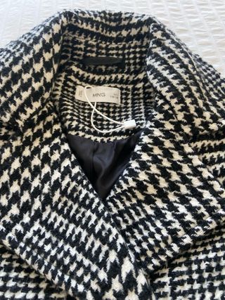 Abrigo niña cuadros blanco y negro cm 116 talla 6