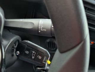 Peugeot Partner Premium 3Plazas 1.5BlueHdi IVA Inc