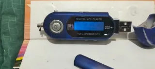 Aldiolina MP3 Player 512MB Radio FM