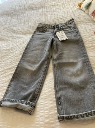 Pantalón vaquero gris Zara