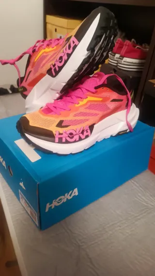 Hoka Mafate X Pink/Black