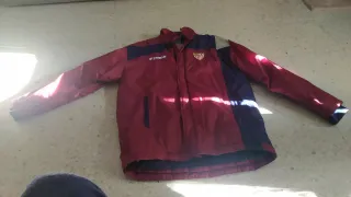 Abrigo-Chubasquero Sevilla FC XL