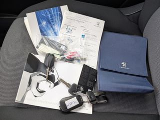 Peugeot Partner Premium 1.5BlueHdi IVA Garantía In