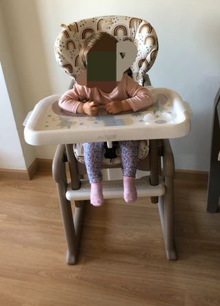 Trona/mesa para bebé