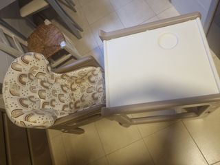 Trona/mesa para bebé