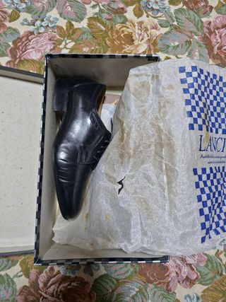 Scarpe eleganti LANCIOnere