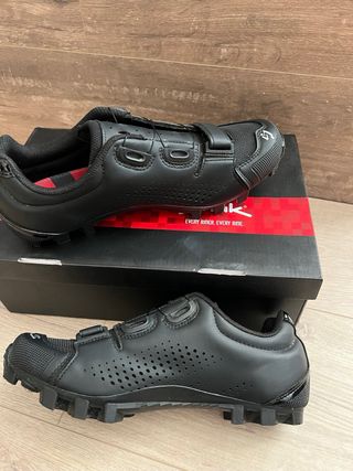 Zapatilla de ciclismo de montaña Spiuk Talla 43 EU