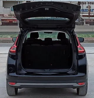 Renault Grand Scenic 2017