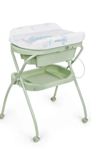 Bañera para bebé con cambiador. Regalo un cogin.