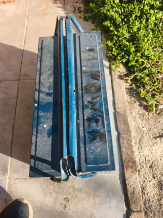 Caja de herramientas para electrónica