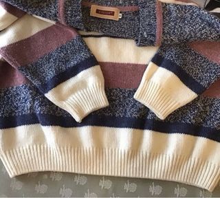 Maglione con ampio Scollo