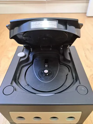 CONSOLA NINTENDO GAMECUBE NEGRA