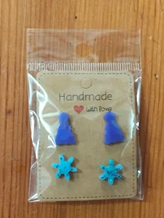 Lote 2 pares pendientes niña resina y plata