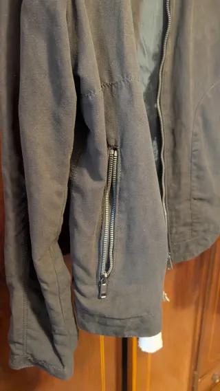 Cazadora Zara entretiempo negra talla L