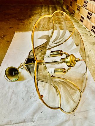 Lámpara colgante cristal y metal dorado (flor)