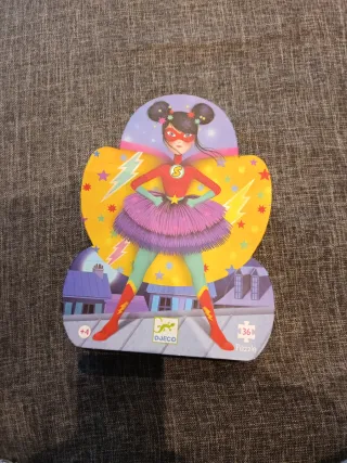 Puzzle Djeco Superhéroe 36 piezas +4 años