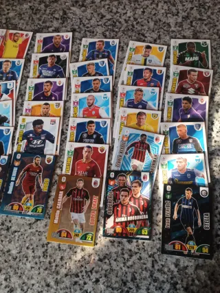 Maxi lotto 60 carte Adrenalyn