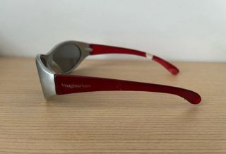 Gafas de sol Y2K rojas y plateadas