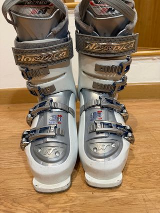 Botas Esquí Nordica GT S Flex 70/60 Buen estado