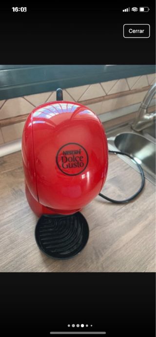 Cafetera Dolce Gusto Roja