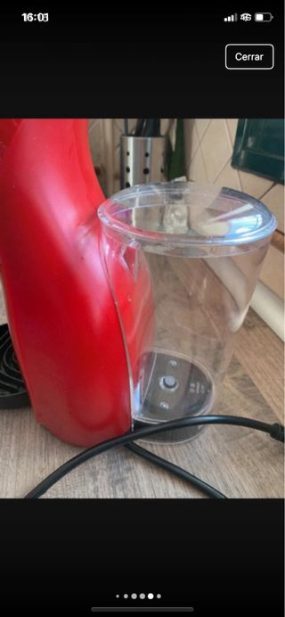 Cafetera Dolce Gusto Roja