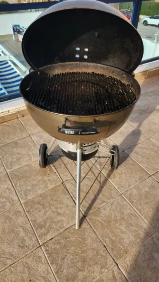 Barbacoa Weber en muy buen estado