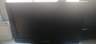 Consola Wii + 8 juegos, 2 mandos, tableta y tele