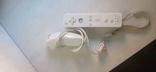 Consola Wii + 8 juegos, 2 mandos, tableta y tele