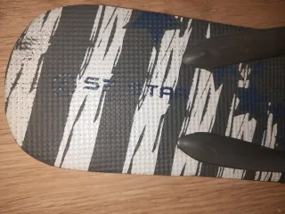 Chanclas y sandalias de hombre