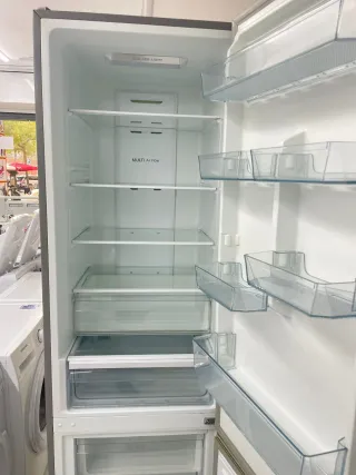 Nevera Benavent Combi