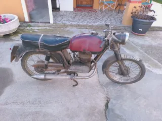 Moto MV Agusta 125 TR