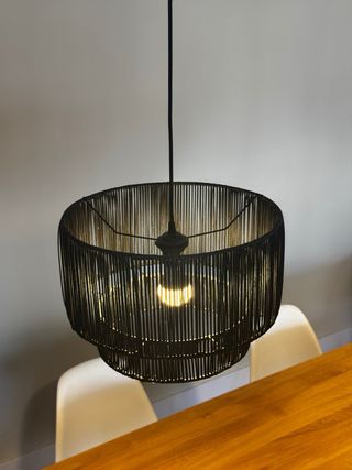 2 Lámparas colgante de rafia negra