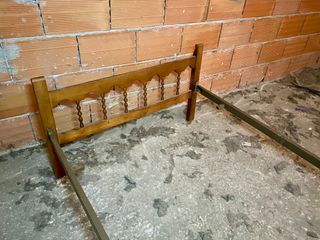 Conjunto de 2 camas de madera