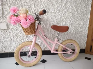 Bici de equilibrio rosa para niña 2/4 años